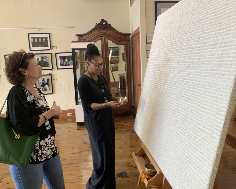 Hallet Oak Gallery is an art, performance and learning center with ...